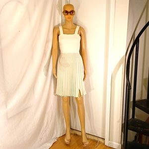 🔥 NWT Derek  Lam 10 Crosby Sleeveless Cream & Tan Pleated Dress